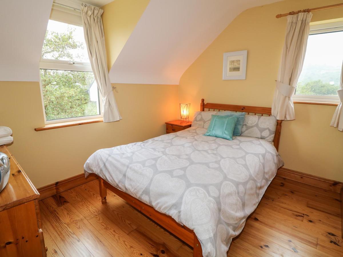 Kate'S Cottage ราทมัลเลน ภายนอก รูปภาพ